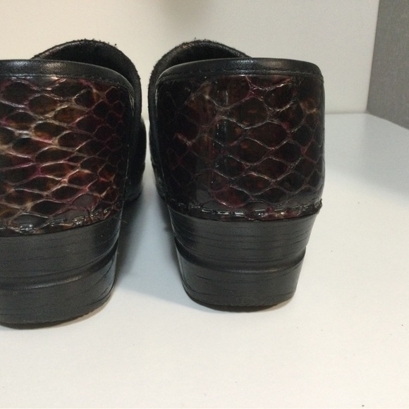 Dansko Clogs - Picture 3 of 9